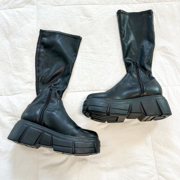 Steve Madden Tero Lug Sole Knee High Platform Boots Black PU Women’s 8M Chunky - Picture 3 of 9